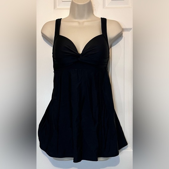 VENUS Swim Dress One Piece, Wire Free, Black, Size 8, NWOT - Picture 1 of 8